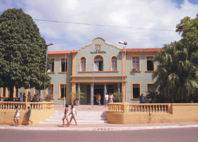 Justiça do Maranhão manda suspender contrato de quase R$ 6 milhões na prefeitura de Pedreiras