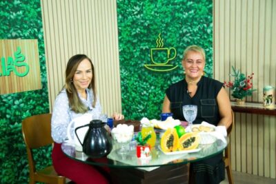 Kallyne Bezerra reforça ações da Farmácia Viva em entrevista ao ‘Café com Notícias’