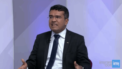 Justiça veta propaganda enganosa em que Lahesio diz que está no segundo turno