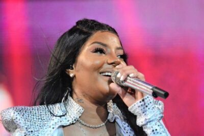 Ludmilla cancela shows e é internada em hospital em Cruzeiro com dor nas costas