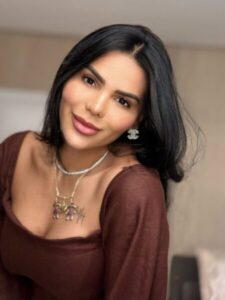 Com a palavra a ex-primeira-dama da terra da melancia, Ingrid Andrade…