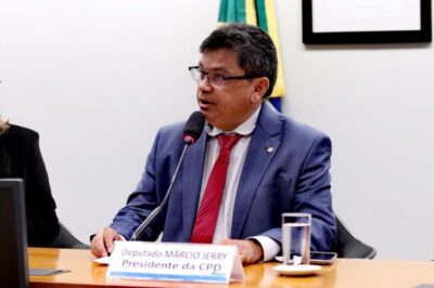 “Mentira está para o bolsonarismo como sangue pra vampiro”, diz deputado Márcio Jerry