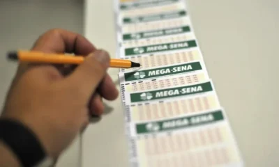 Funcionária de lotérica confessa furtos de bilhetes premiados da Mega-Sena e da Lotofácil