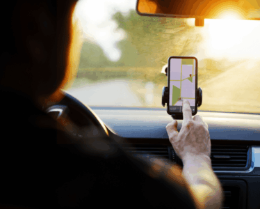 CAE aprova redução de IR para motoristas de táxi e aplicativos
