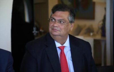 Retorno da Paixão: Após oito meses sem jogar sequer uma “piada” na família Sarney, Flávio Dino retomou nesta quarta-feira com sua paixão antiga