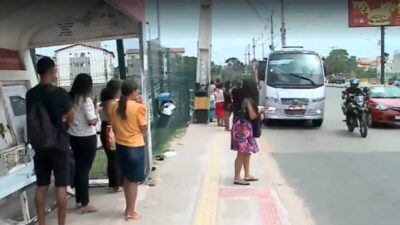 Ônibus da Grande Ilha não voltarão a circular nesta terça-feira (23); Circulação na quarta dependerá de reunião