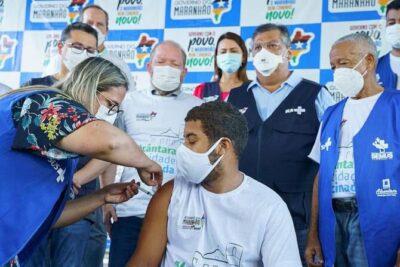 Othelino afirma que Alcântara dá exemplo ao Brasil após vacinar 100% da população adulta