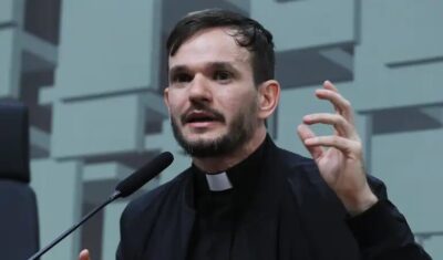 Quem tem voz na internet tem que falar contra, diz padre em CPI das Bets