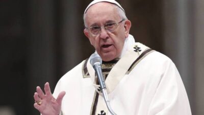 Papa Francisco morre aos 88 anos