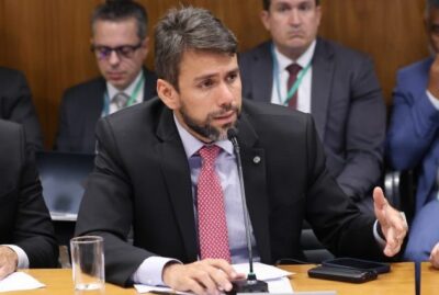 Pedro Lucas é oficializado como ministro das comunicações