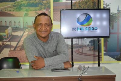 Jornalista é agredido verbalmente por um opositor do prefeito em agência bancária de Passagem Franca