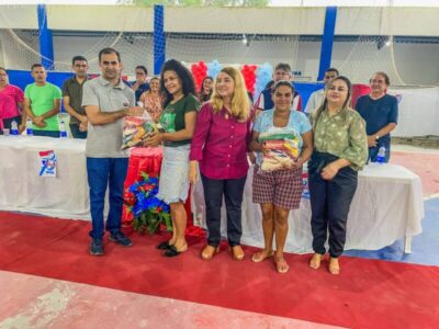 São Benedito do Rio Preto: Wallas Rocha entrega 1000 cestas básicas e comemora com show gospel no primeiro dia de festa