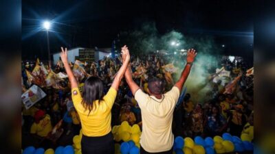 Festa da democracia! Prefeito Nivaldo Araújo mobiliza milhares de pessoas em mega comício no povoado Raimundo Sú