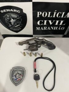 Polícia surpreende indivíduo armado no bairro Cocais em Timon; Moto roubada também foi localizada