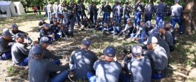 Novos soldados da PMMA concluem etapa de sobrevivência em acampamento na mata