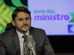 Ministro Juscelino Filho pede demissão após denúncia da PGR