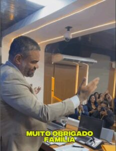 Paulo Victor comemorando mais um ano de vida e conquistas