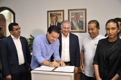 Felipe Camarão e Rildo Amaral participam de solenidade de programa de Regularização Fundiária em Imperatriz