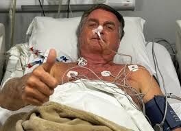 Bolsonaro é submetido a nova cirurgia e não tem previsão de alta