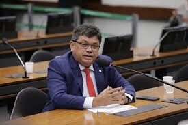 Márcio Jerry assume presidência do Cedes na Câmara dos Deputados