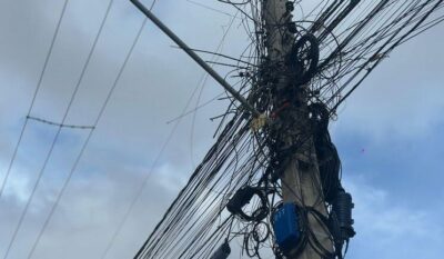 PROJETO: Seplu participa de encontro que busca solução para fios soltos em postes