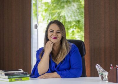 Pré-candidatura da professora Marinete Moura desponta no cenário político de Barra do Corda