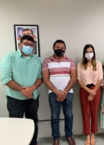 Prefeito Arnóbio consegue junto ao governo do Estado posto de identificação para Jenipapo dos Vieiras