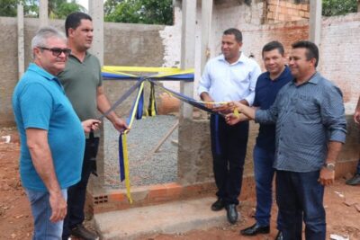 Prefeito Arnóbio entrega obras, veículos e vários outros benefícios na semana do aniversário de Jenipapo dos Vieiras