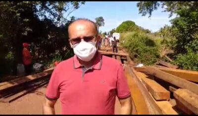 Prefeito de Lajeado Novo demora dois meses para recuperar uma ponte e ainda fica chateado com vereadores que defendem o povo