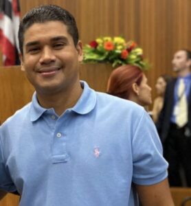 Escândalo!!! Prefeito de Presidente Sarney, Gilson Lima Vai Gastar Mais de um Milhão e Meio em  Festas em Apenas 10 Meses