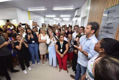 Prefeito inicia entregas com inauguração de novo centro de saúde no Residencial Alexandra Tavares