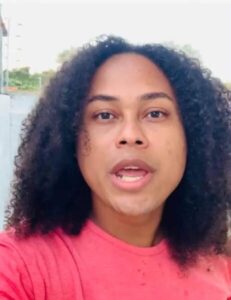 JOVEM FALA DO LADO SOCIAL NAS COMPETIÇÕES DE QUEIMADO NAS PERIFÉRICAS DE SÃO LUÍS