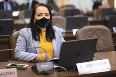 CONCITA PINTO SOLICITA CONSTRUÇÃO DE MURO E PASSARELA NA AVENIDA JERÔNIMO DE ALBUQUERQUE