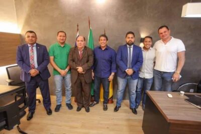 OSMAR FILHO REÚNE PRESIDENTE DAS COMISSÕES PARA DISCUTIR PROJETO DE REVISÃO DO PLANO DIRETOR