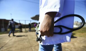 Apuração investiga possíveis irregularidades em pagamentos a médicos no município de Guimarães