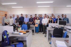Coluna Aparte – Inteligente