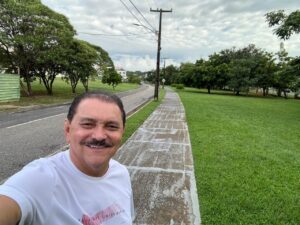 Coluna Aparte – Rubão, desistam