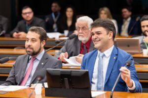 Coluna Aparte – Do Lula, De mal, Quase…