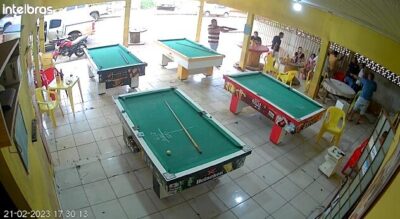 Vídeo: Dois homens executam grupo em bar após perder jogo de sinuca