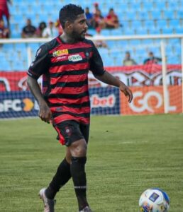 Henrique no MAC