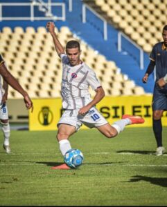 MAC e Retrô ficam no empate na Série D