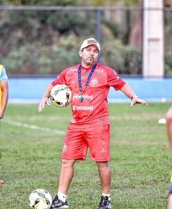 Robson  Melo não  é  mais técnico do Imperatriz