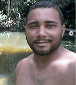 Na cidade de Central do Maranhão, Secretário lambe botas planta Fake News contra blogueiro Vandoval Rodrigues