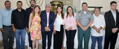 Secretária da Mulher, abigail Cunha, participa da implantação Maria da Penha em Codó