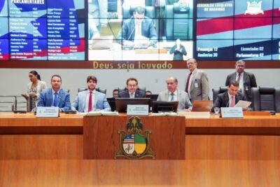 Assembleia aprova Programa Bolsa e Prêmio Estudante Destaque Universitário; medida prevê pagamento de bolsas mensais e prêmio de R$ 1.000,00