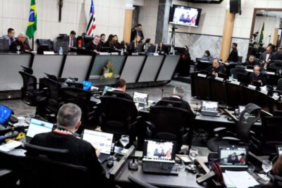 TJMA suspende criação de 840 cargos comissionados em prefeitura do MA