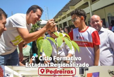 Felipe Camarão reforça importância da educação em eventos com professores e secretários em Pedreiras e Lago da Pedra