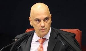 Vale tudo!!! Defesas reclamam que vídeo do 8/1 exibido por Moraes não está nos autos