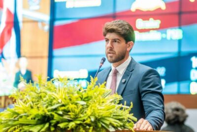 Davi Brandão parabeniza governador pelo sucesso o Congresso ‘Cuidar de Todos’