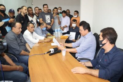 Prefeito Rigo Teles rescinde todos os contratos de trabalho formais e informais criados por Eric Costa